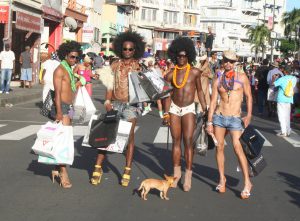 Les travestis plus sexy que jamais Carnaval 2012.JPG